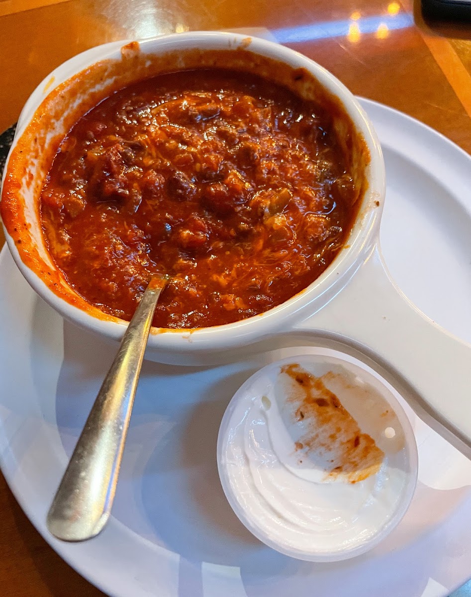 GF Chili with sour cream