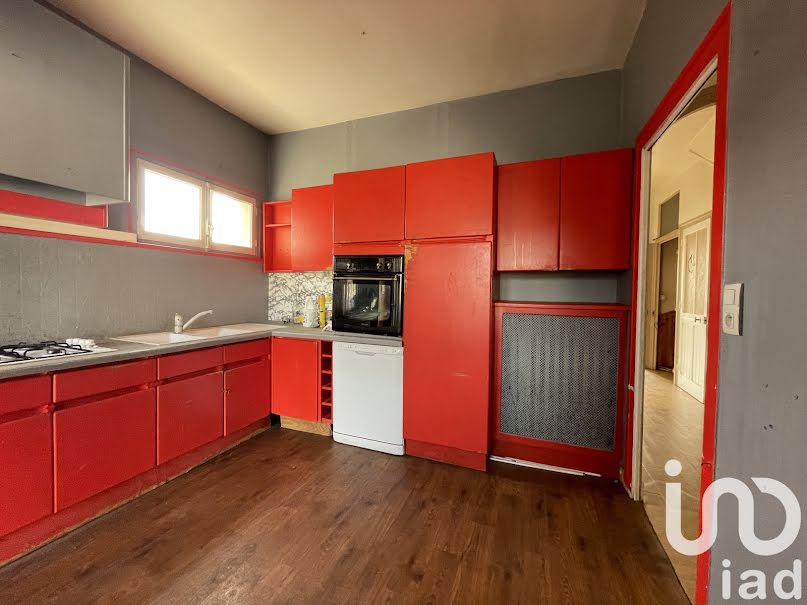 Vente appartement 3 pièces 80 m² à La Tour-du-Pin (38110), 70 000 €