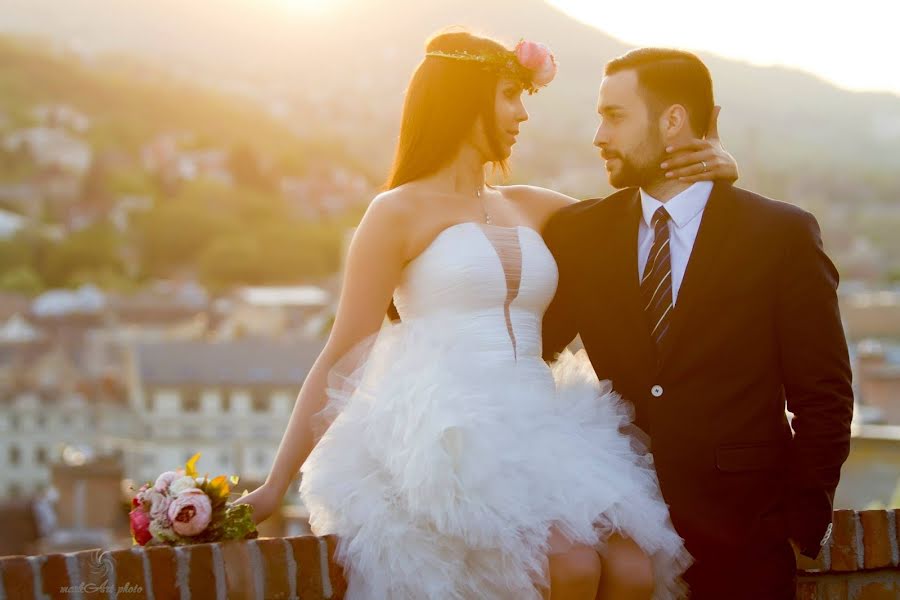 Fotógrafo de casamento Tamás Tar (markartphoto). Foto de 3 de março 2019
