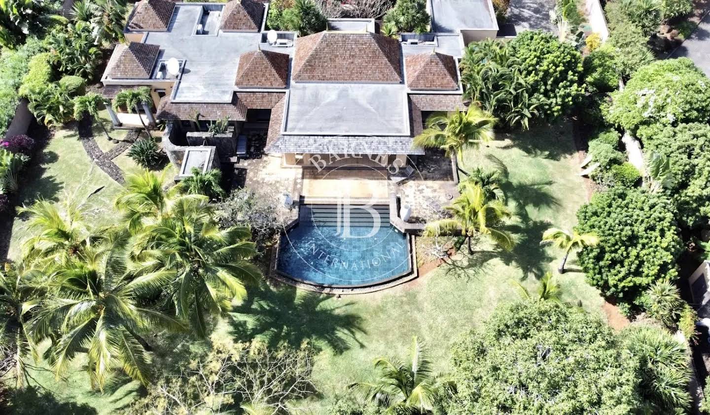 Villa with pool Tamarin