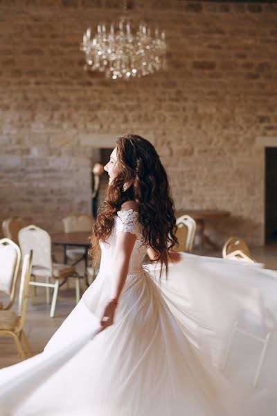 Wedding photographer Olesya Gulyaeva (fotobelk). Photo of 28 March 2017