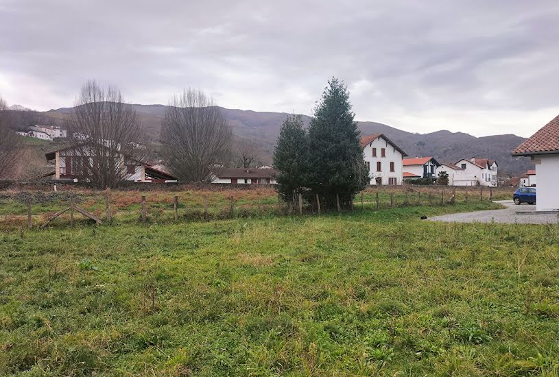  Vente Terrain à bâtir - 800m² à Saint-Martin-d'Arrossa (64780) 