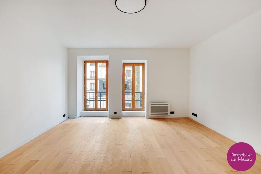 Vente appartement 2 pièces 49 m² à Paris 18ème (75018), 445 000 €