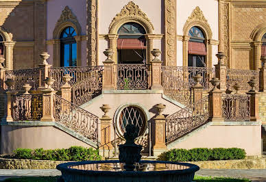 Villa with garden and terrace 1