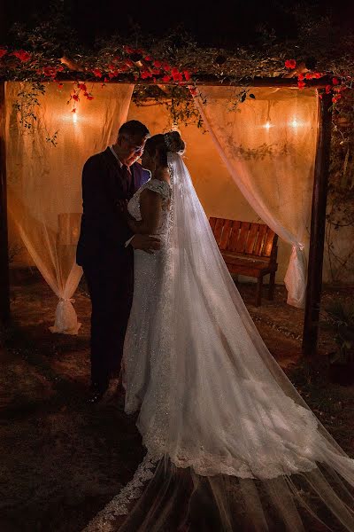 Fotógrafo de casamento Elisangela Tagliamento (photoelis). Foto de 16 de fevereiro 2022