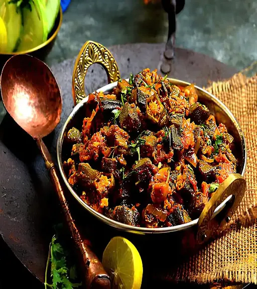 Bhindi Aloo Sukka