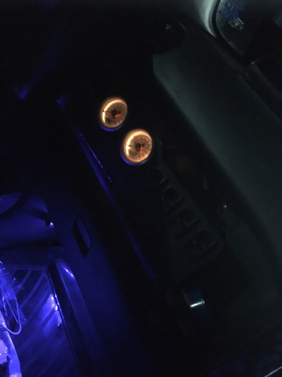 bBのエアサスに関するカスタム事例の投稿画像3枚目