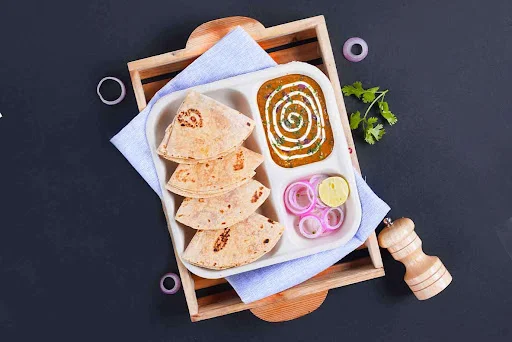 Dal Makhani & Chapati Lunchbox