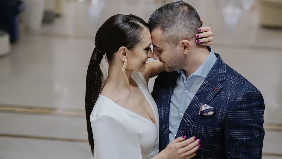 Fotógrafo de casamento Marius Valentin (bymariusvalentin). Foto de 22 de outubro 2019