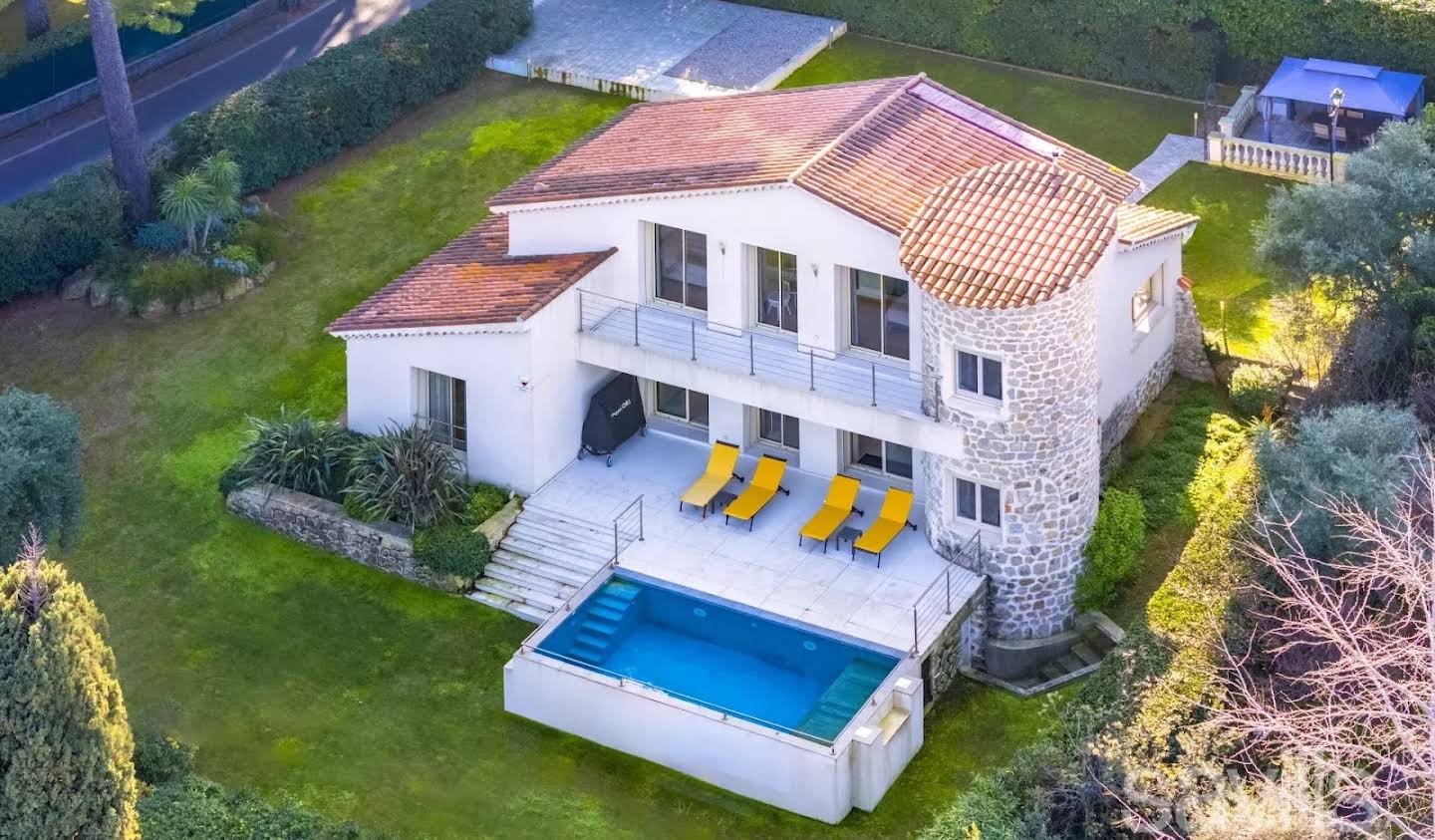 Villa with pool Antibes