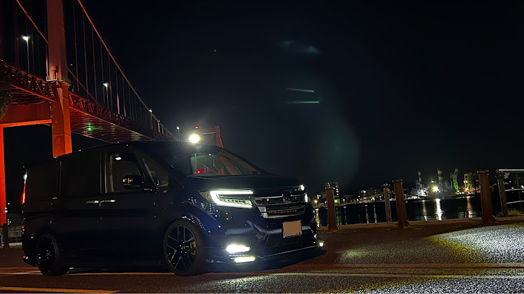 ステップワゴンスパーダの洗車の頻度ってどのくらい？・iPhone13pro・夜景撮影ムズッに関するカスタム事例の投稿画像3枚目