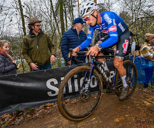 Ploegmaat niet onder de indruk van Van der Poel: "Maar zal dat hem wel eens zeggen"