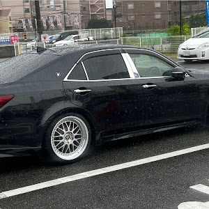 クラウンアスリート ARS210