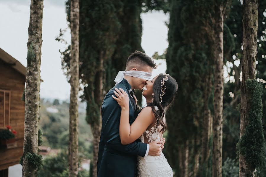 Fotógrafo de casamento Adri Jeff Quintero (adrijeff). Foto de 16 de junho 2021