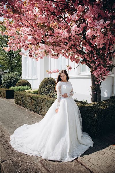 Wedding photographer Lyudmila Yukal (yukal511391). Photo of 30 June 2018