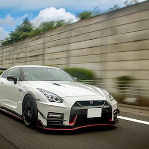 NISSAN GT-R R35