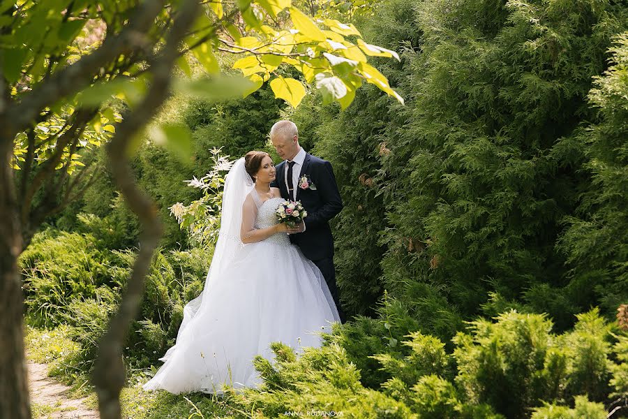 Fotógrafo de casamento Anna Rudanova (rudanovaanna). Foto de 31 de julho 2016