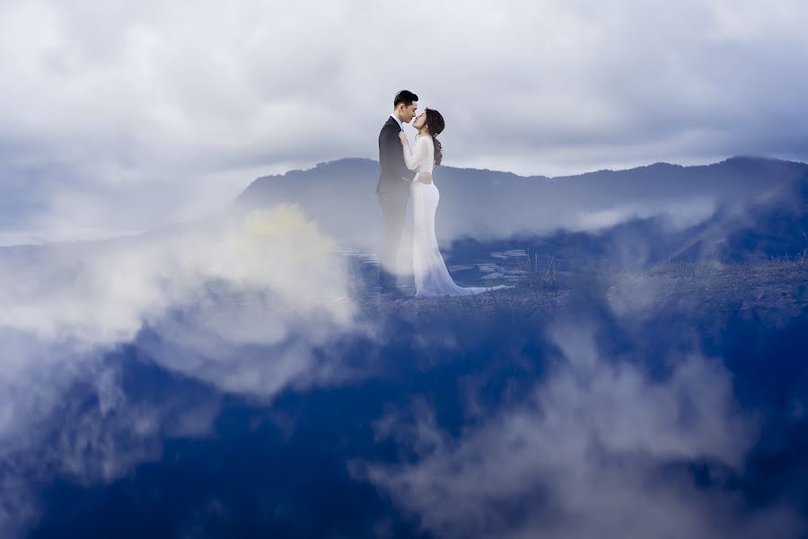 Fotógrafo de bodas Che Hoang Huy (hoanghuy2302). Foto del 8 de octubre 2022