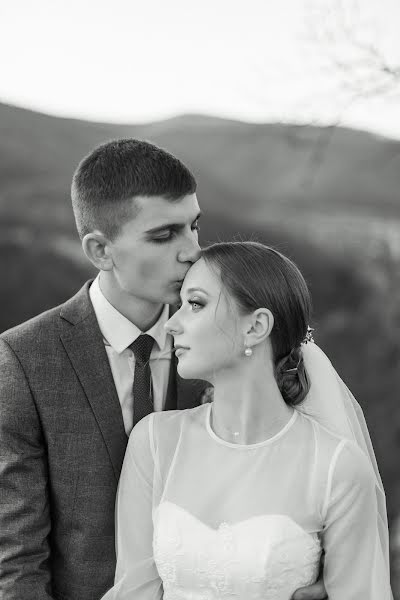 Bröllopsfotograf Polina Makhonina (polinamakhonina). Foto av 23 december 2019