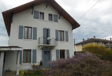 House with terrace 2