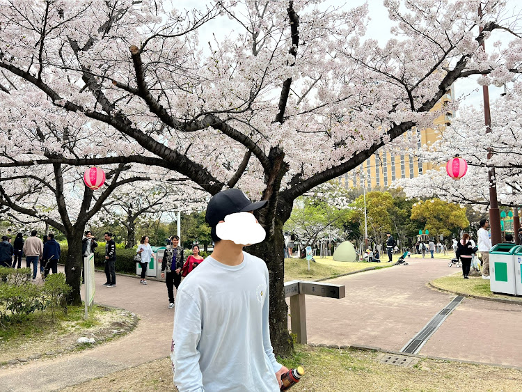 ハイエースバンのMOONEYESに関するカスタム事例の投稿画像2枚目