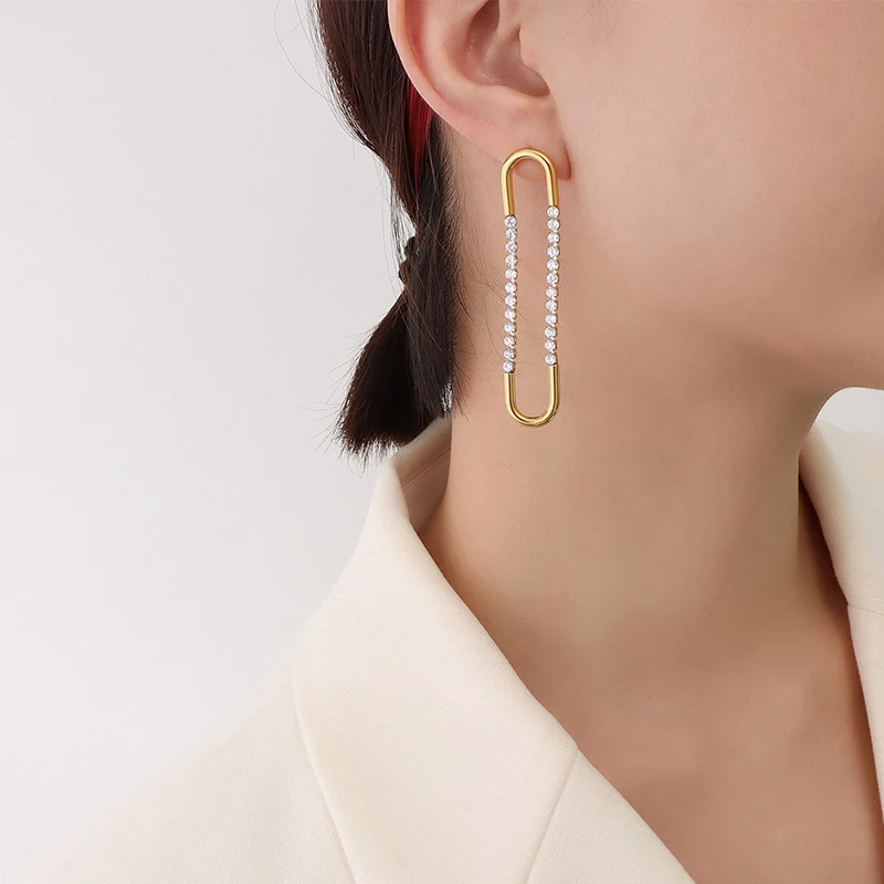 French Choker Earrings exaggerated U-shaped inlaid zircon design, 18K gold plated titanium steel. Elegant and modern ear