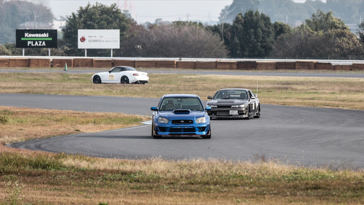 インプレッサ WRX STIのGDBインプレッサ・GDBワイドボディ・ワークエモーションZR10・ワークエモーションに関するカスタム事例の投稿画像1枚目