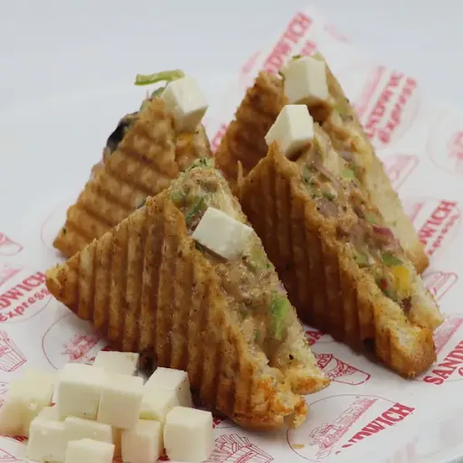 Cheese Paneer Mexican Grilled Sandwich