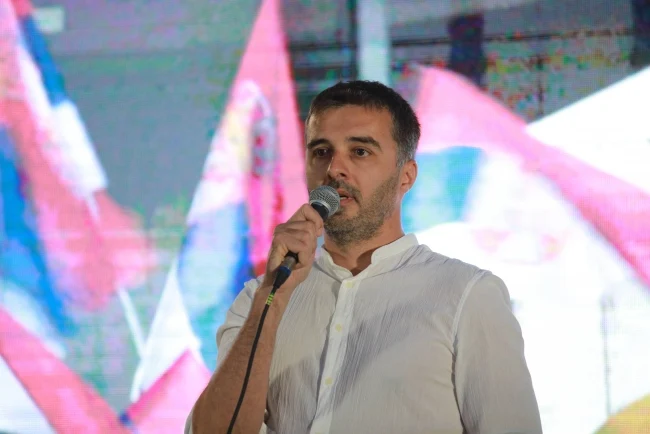 Manojlović: 'Kreni-promeni' ima problem sa overiteljima potpisa i u opštini Čukarica