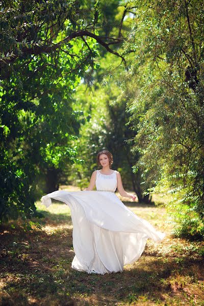 Fotografo di matrimoni Viktoriya Degtyareva (fluff). Foto del 3 novembre 2016