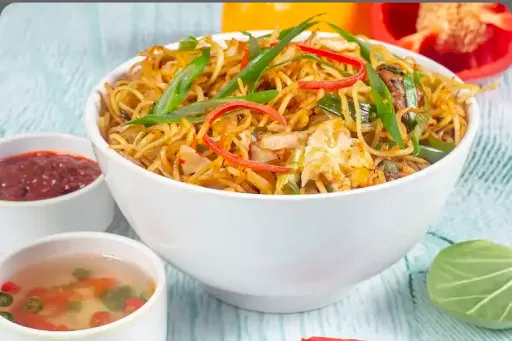 Chicken Hakka Noodle