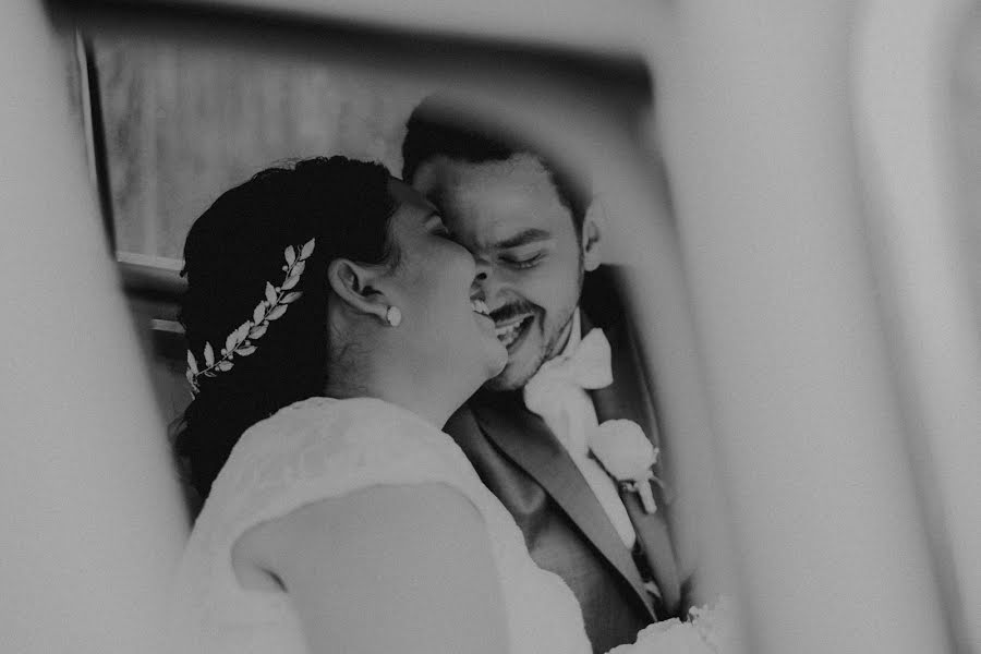 Wedding photographer Dominik Scherer (emotionalp). Photo of 10 February 2020