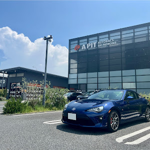 86 ZN6