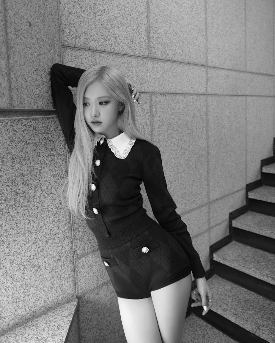 10 Times BLACKPINK's Rosé Made Our Hearts Flutter In The Cutest Outfits ...