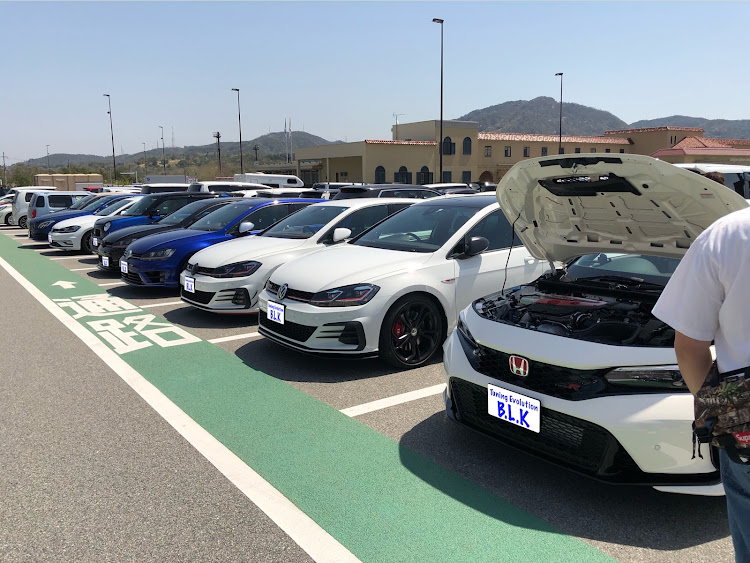 ゴルフ RのTuning Evolution B.L.K・シャイオジンガー・おっさんの集い・油谷交換・悪魔のお誘いに関するカスタム事例の投稿画像2枚目
