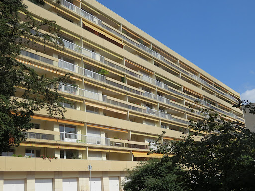 Apartment with terrace and pool 2