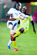 TUSSLE:  Pentjie Zulu of Cosmos and Erick Chipeta of Chippa fight for the ball during their PSL match  in Potchefstroom on Sunday Photo: Lefty Shivambu/Gallo Images