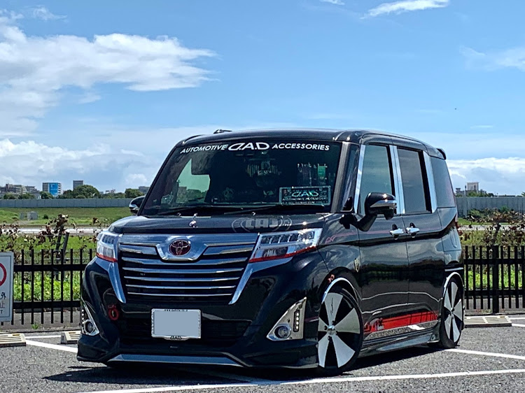ルーミーカスタムのなつくん魂！・引き継がさせてもらいます！・D.A.D・キックガード・赤・赤・赤！に関するカスタム事例の投稿画像2枚目