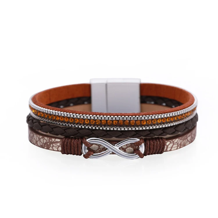 Pulsera de cuero de tres capas con personalidad de moda para un estilo audaz. Elegante accesorio para hombres y mujeres, realza tu look.