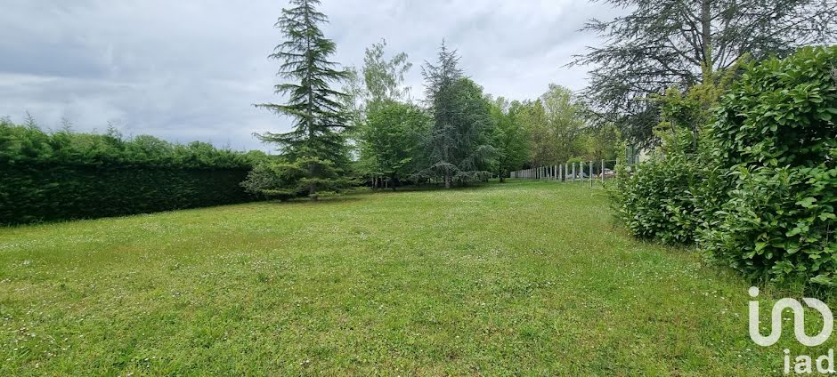 Vente terrain  1670 m² à Chevillon-sur-Huillard (45700), 45 000 €