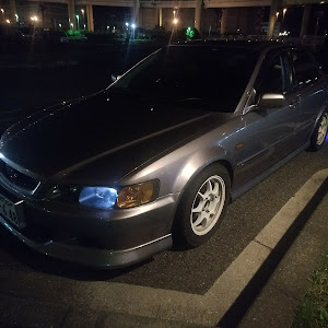 アコード CF4