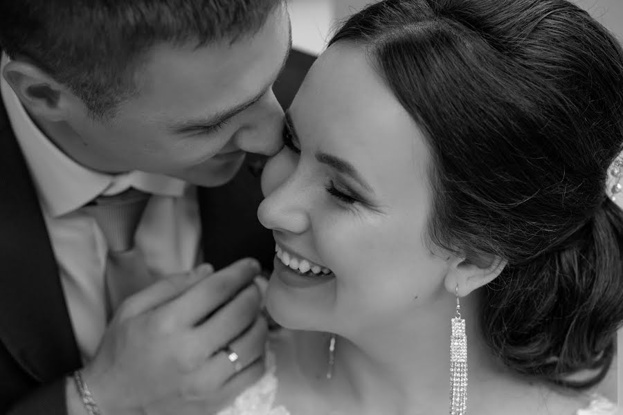 Fotografer pernikahan Alesya Romanova (lesya). Foto tanggal 13 Agustus 2020