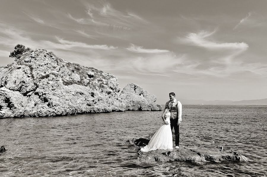 Wedding photographer Pere Hierro (perehierro). Photo of 6 May 2015