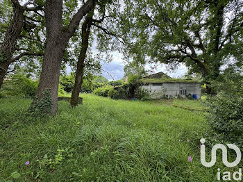 terrain à Voeuil-et-Giget (16)