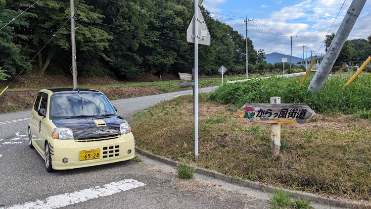 エッセの足回りチェック・赤城山、南面から北面へ・早朝の赤城山頂上は19度でした。・ローガン・AKAGIオブジェに関するカスタム事例の投稿画像2枚目