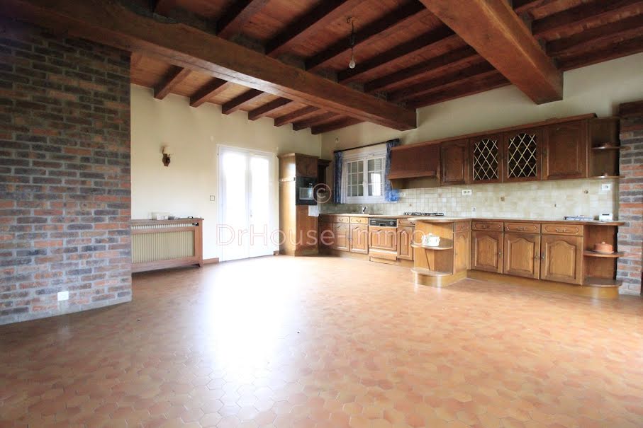 Vente maison 7 pièces 210 m² à Evreux (27000), 219 990 €