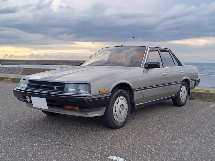 スカイラインのFJR30・糸魚川ネオクラシックカーフェスタ2022・フォッサマグナミュージアム・3年ぶりのエントリー参加・ジンギスカン定食に関するカスタム事例の投稿画像20枚目