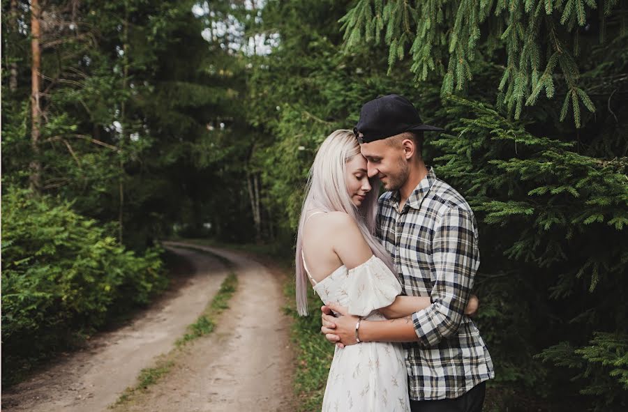 Wedding photographer Maksim Ladovskiy (jozzeppe). Photo of 17 September 2020