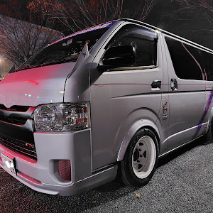 ハイエースバン KDH206V