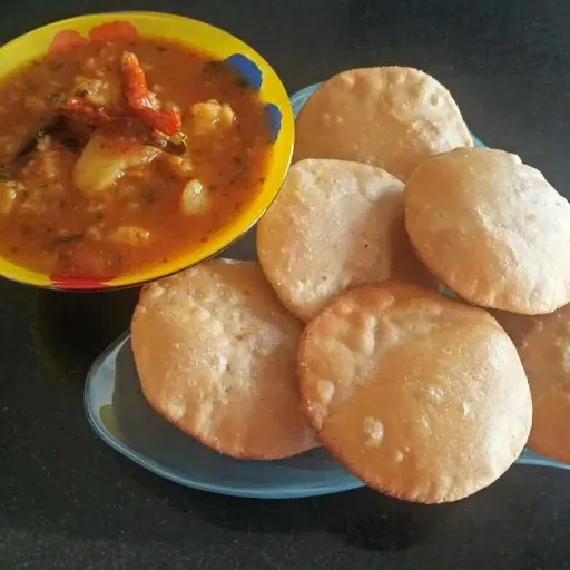 Kachori Sabji